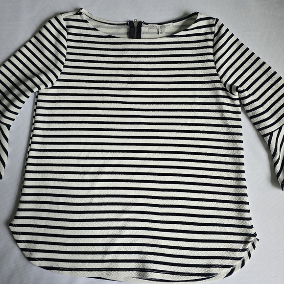 Green Envelope Striped Navy Blue and White Blouse Sz. Medium - Picture 1 of 5